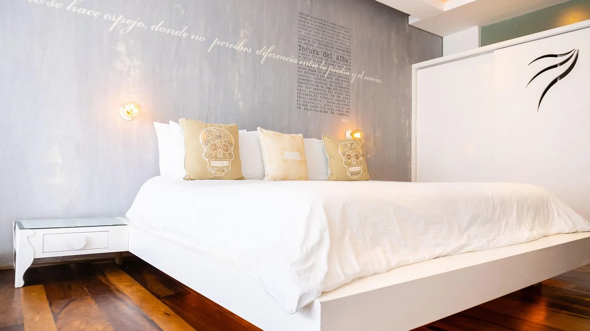 Be Playa Hotel Boutique & Rooftop Bar Playa del Carmen