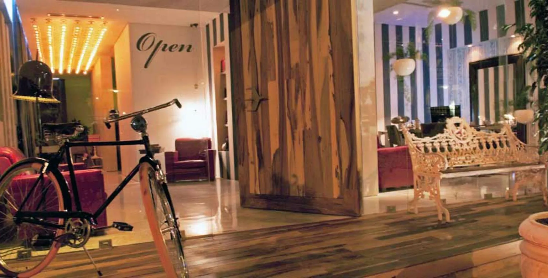 Be Playa Hotel Boutique & Rooftop Bar Playa del Carmen